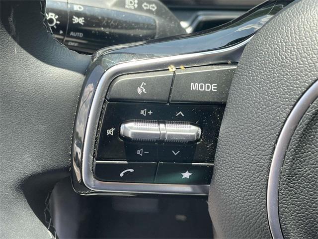 used 2025 Kia Sorento car, priced at $32,276