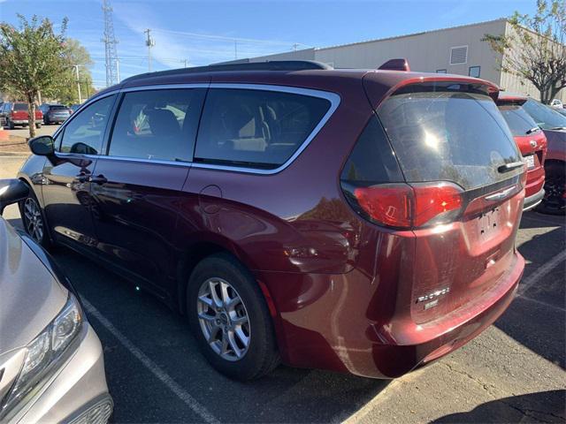 used 2017 Chrysler Pacifica car, priced at $14,668