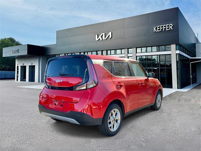 used 2024 Kia Soul car, priced at $15,977