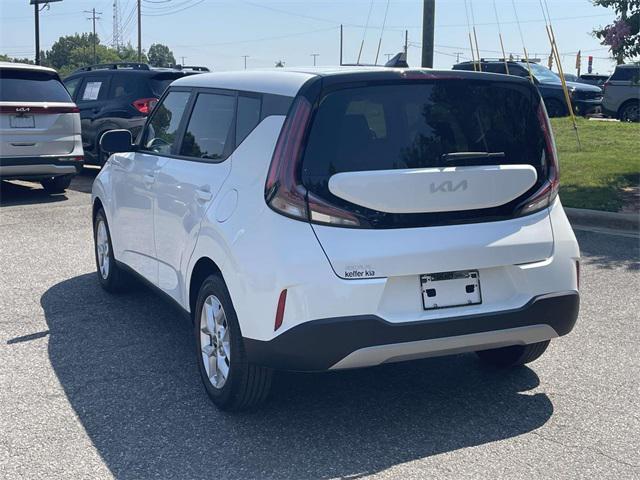 used 2024 Kia Soul car, priced at $18,677