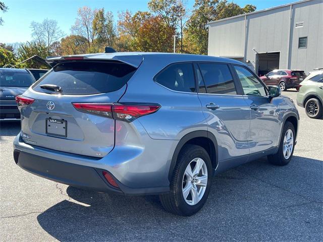 used 2023 Toyota Highlander car, priced at $30,211