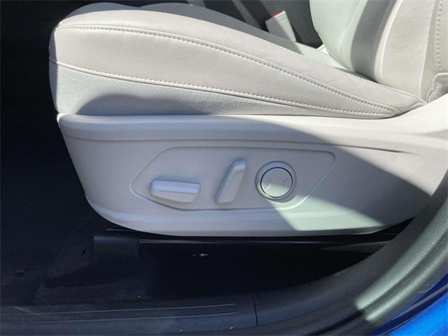 used 2022 Kia Sorento car, priced at $29,699