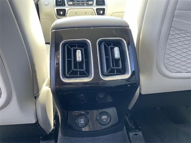 used 2022 Kia Sorento car, priced at $29,699