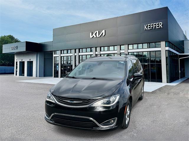 used 2017 Chrysler Pacifica Hybrid car, priced at $12,275