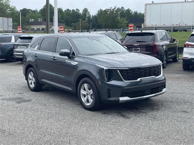 used 2025 Kia Sorento car, priced at $29,977