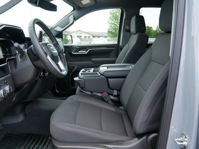 new 2025 GMC Sierra 1500 car, priced at $48,947