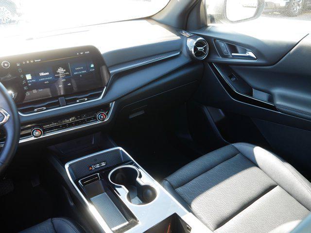 used 2025 Chevrolet Equinox car, priced at $29,796