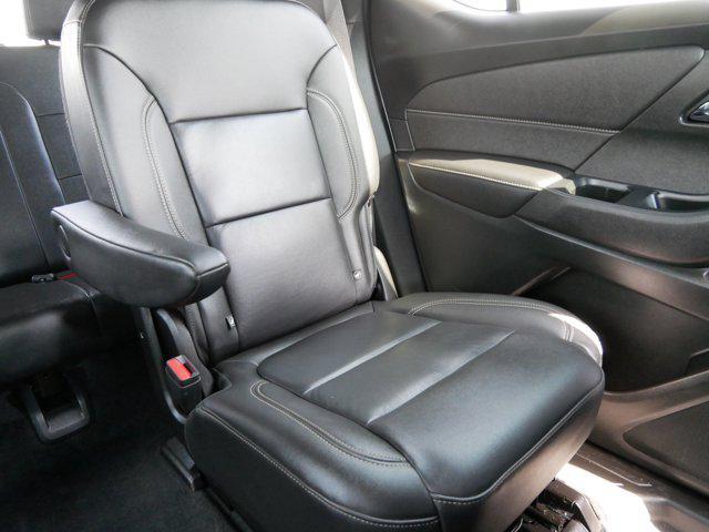 used 2022 Chevrolet Traverse car, priced at $34,976