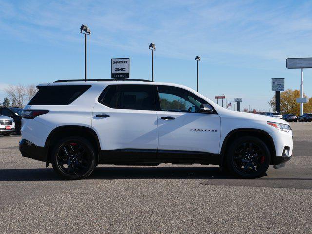 used 2020 Chevrolet Traverse car, priced at $27,796