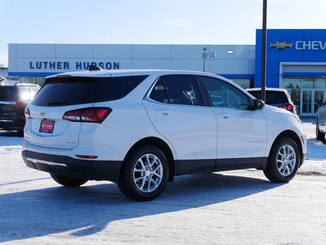 used 2024 Chevrolet Equinox car, priced at $22,976