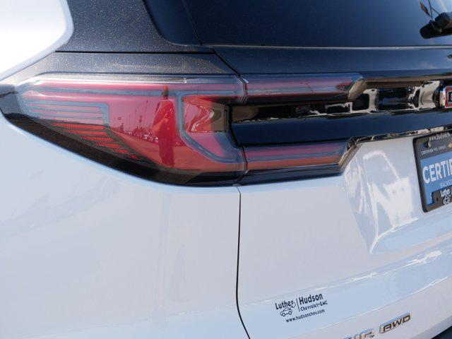 used 2025 GMC Acadia car, priced at $37,896