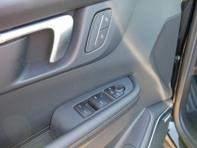 used 2025 Buick Enclave car, priced at $36,976