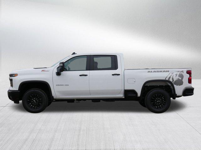new 2025 Chevrolet Silverado 3500 car, priced at $61,613