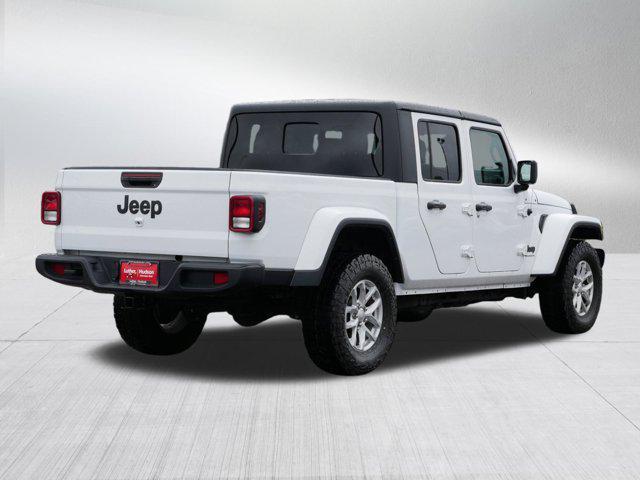used 2023 Jeep Gladiator car, priced at $29,456