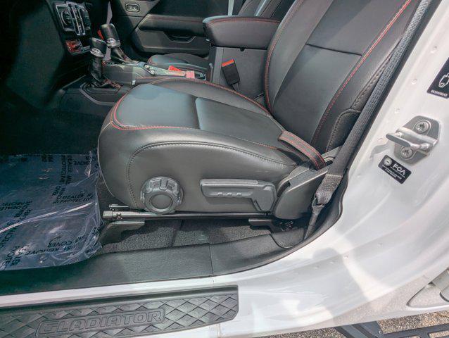 used 2023 Jeep Gladiator car, priced at $39,377