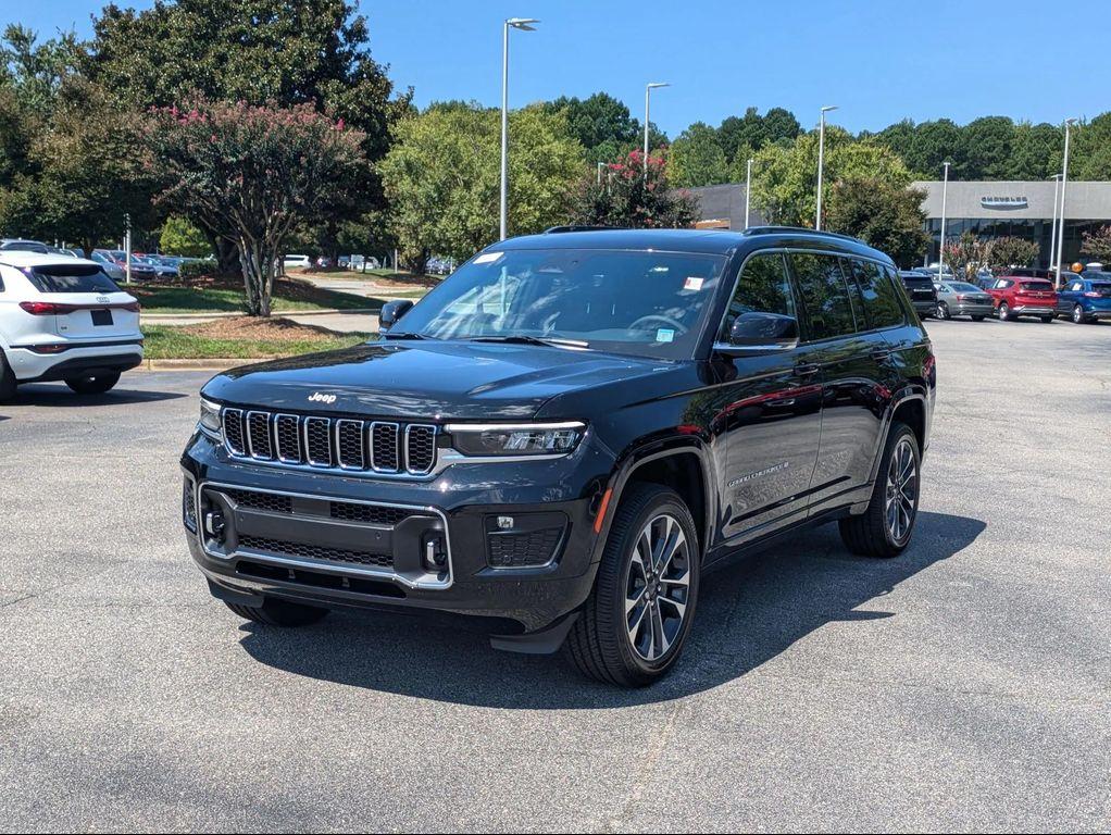 new 2025 Jeep Grand Cherokee L car, priced at $58,060
