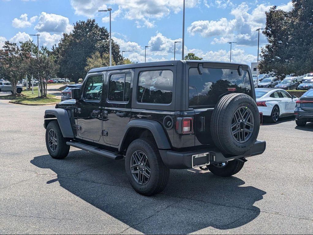 new 2025 Jeep Wrangler car, priced at $43,528