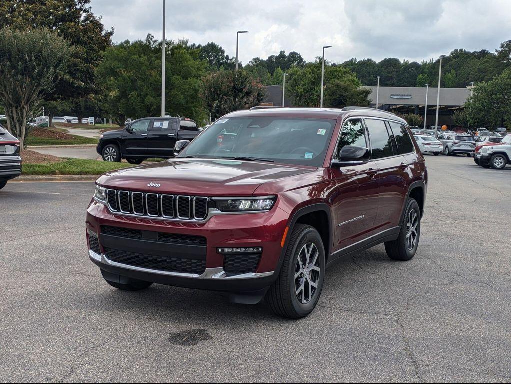 new 2025 Jeep Grand Cherokee L car, priced at $48,637