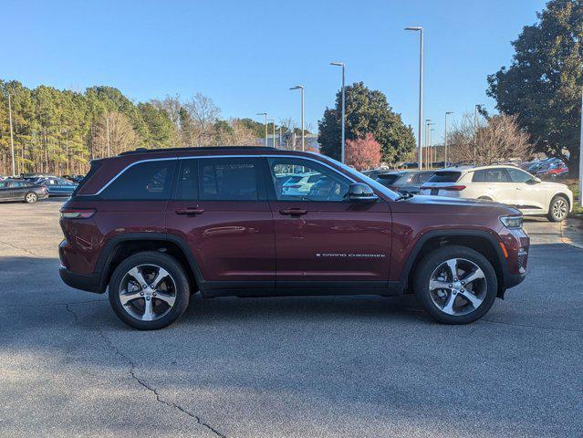 new 2025 Jeep Grand Cherokee car, priced at $49,691