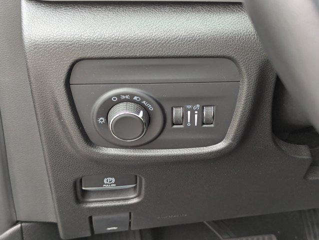 used 2022 Jeep Grand Cherokee car, priced at $30,977