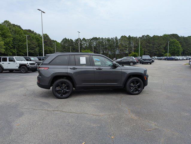 used 2022 Jeep Grand Cherokee car, priced at $30,977
