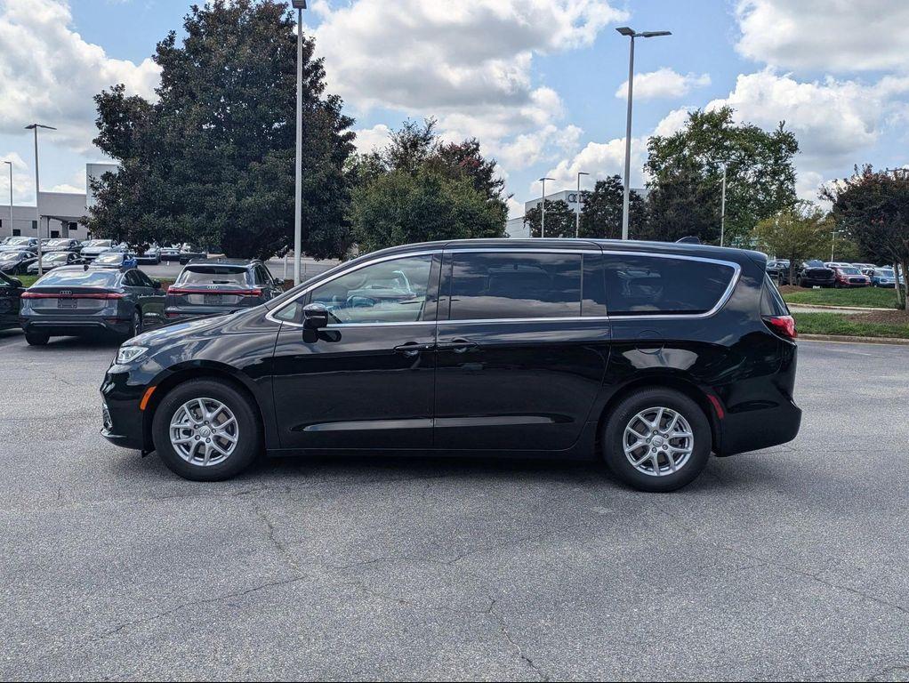 new 2026 Chrysler Pacifica car, priced at $42,699