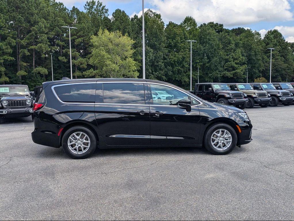 new 2026 Chrysler Pacifica car, priced at $42,699