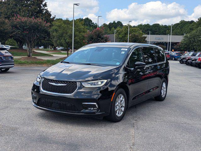 new 2026 Chrysler Pacifica car, priced at $43,034