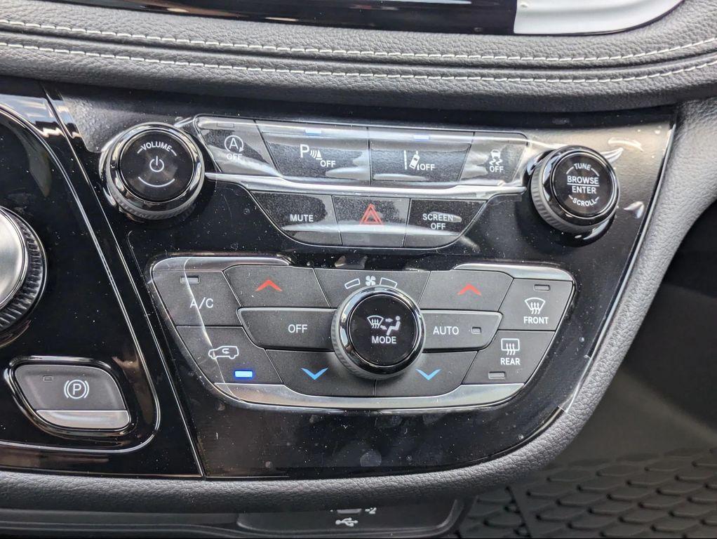 new 2026 Chrysler Pacifica car, priced at $42,699