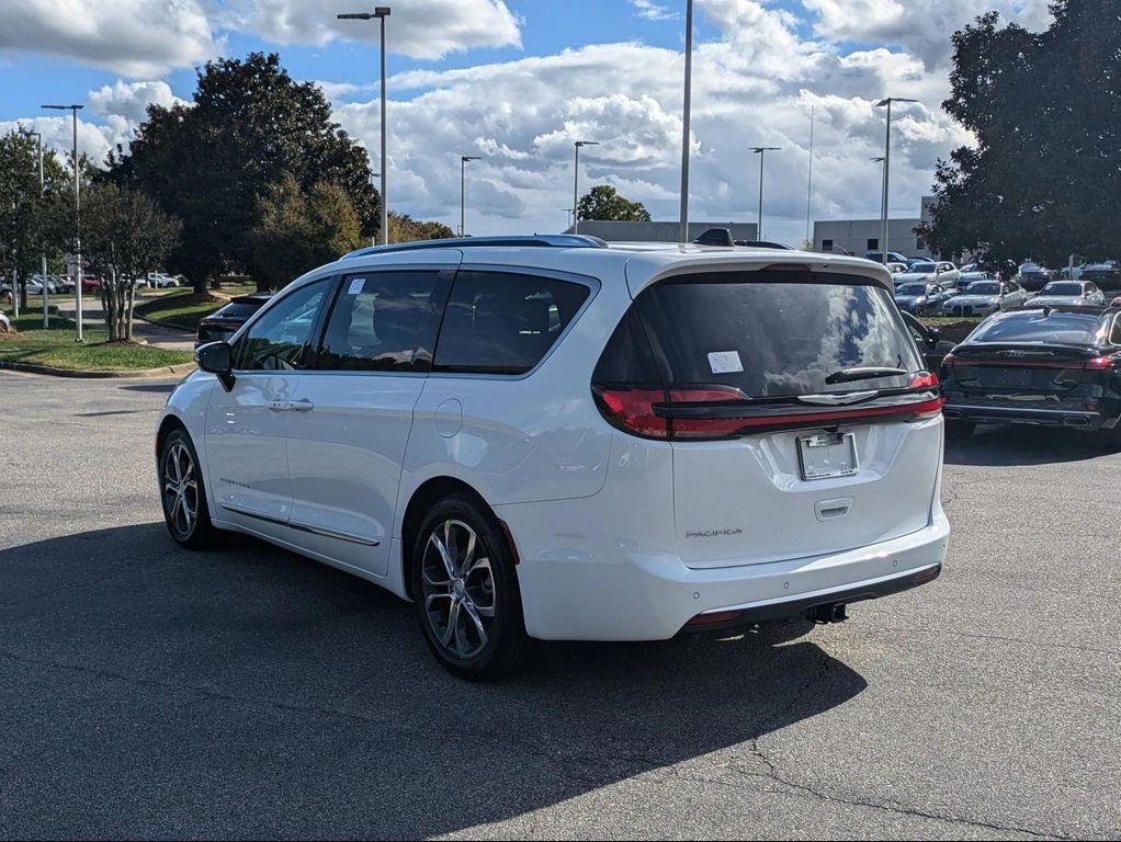 new 2026 Chrysler Pacifica car, priced at $53,596