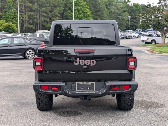 new 2025 Jeep Gladiator car, priced at $57,423