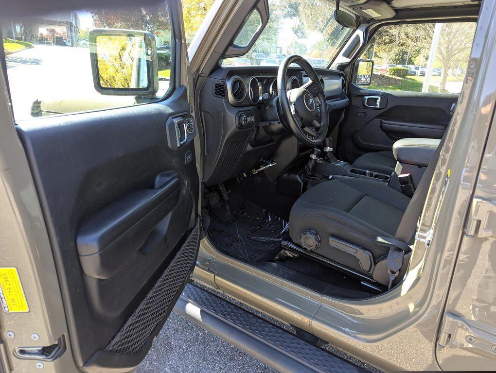 used 2020 Jeep Gladiator car, priced at $24,977