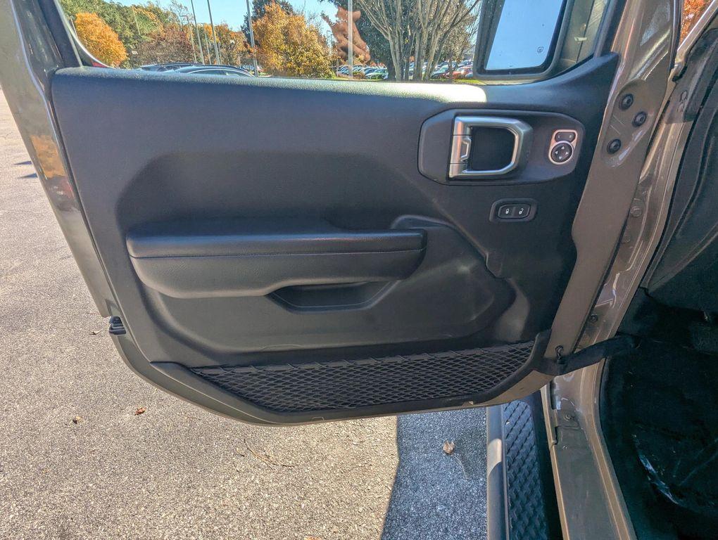 used 2020 Jeep Gladiator car, priced at $24,977