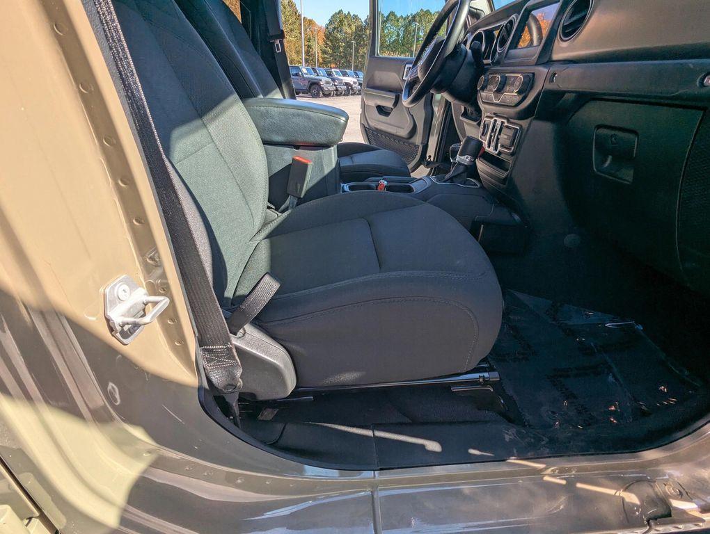 used 2020 Jeep Gladiator car, priced at $24,977