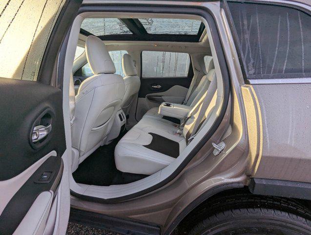 used 2021 Jeep Cherokee car, priced at $20,977