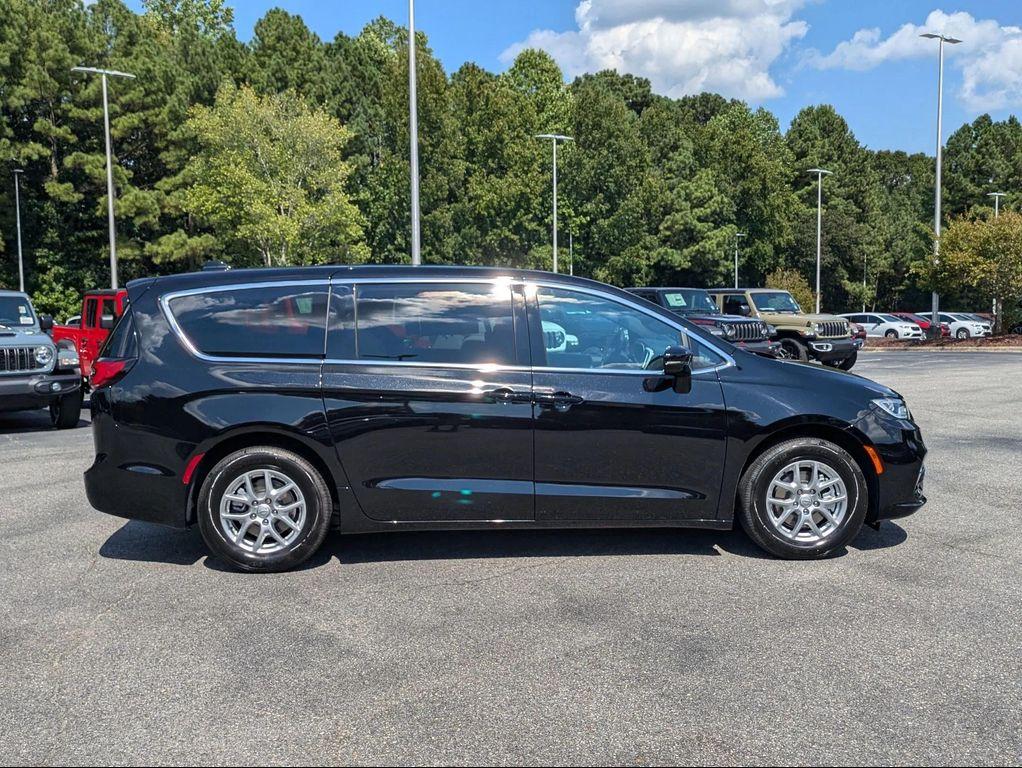 new 2026 Chrysler Pacifica car, priced at $43,654