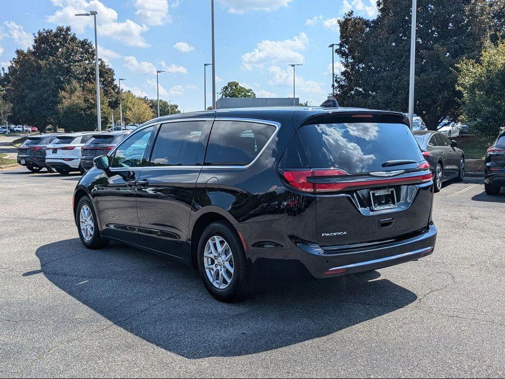 new 2026 Chrysler Pacifica car, priced at $43,654