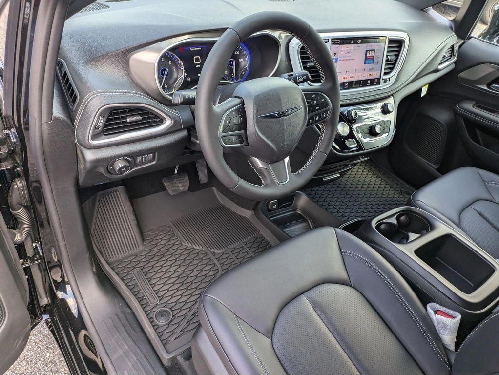 new 2026 Chrysler Pacifica car, priced at $43,654