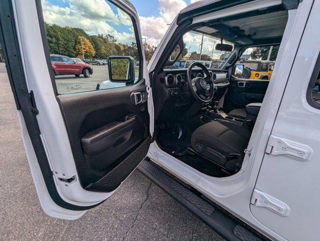 used 2022 Jeep Gladiator car, priced at $31,977