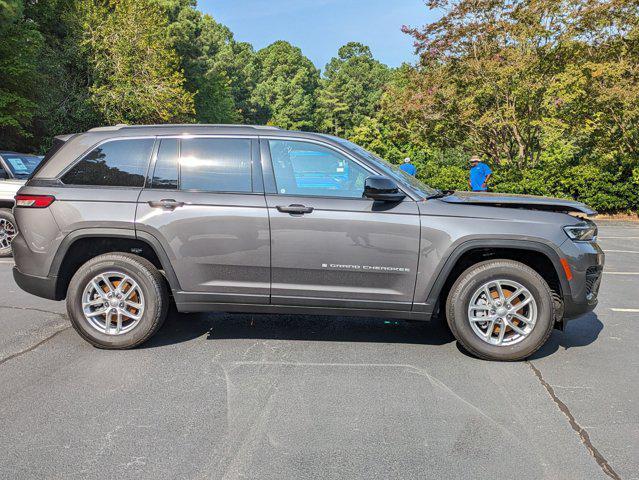 new 2024 Jeep Grand Cherokee car, priced at $42,970