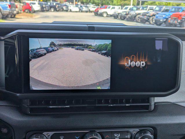 new 2025 Jeep Wrangler car, priced at $45,822