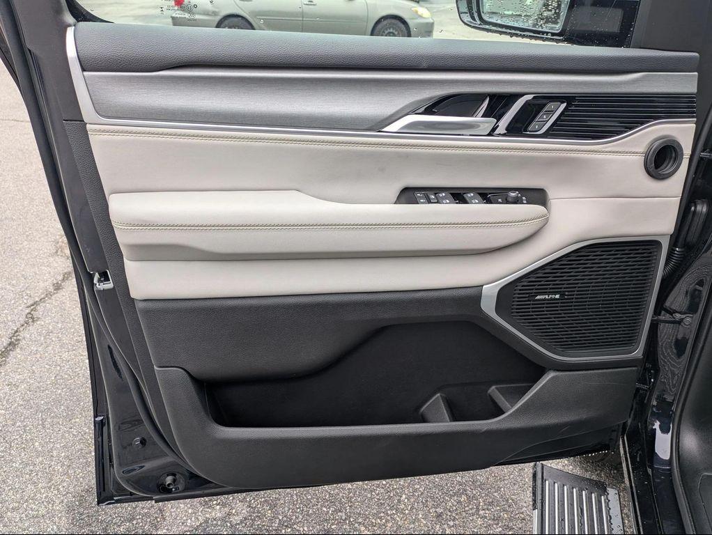 new 2025 Jeep Wagoneer car, priced at $72,779