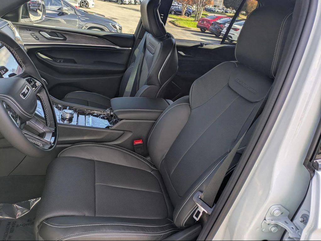 new 2025 Jeep Grand Cherokee car, priced at $62,926