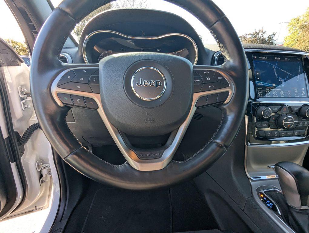 used 2022 Jeep Grand Cherokee car, priced at $28,477