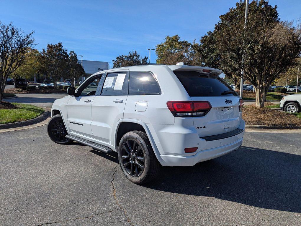 used 2022 Jeep Grand Cherokee car, priced at $28,477