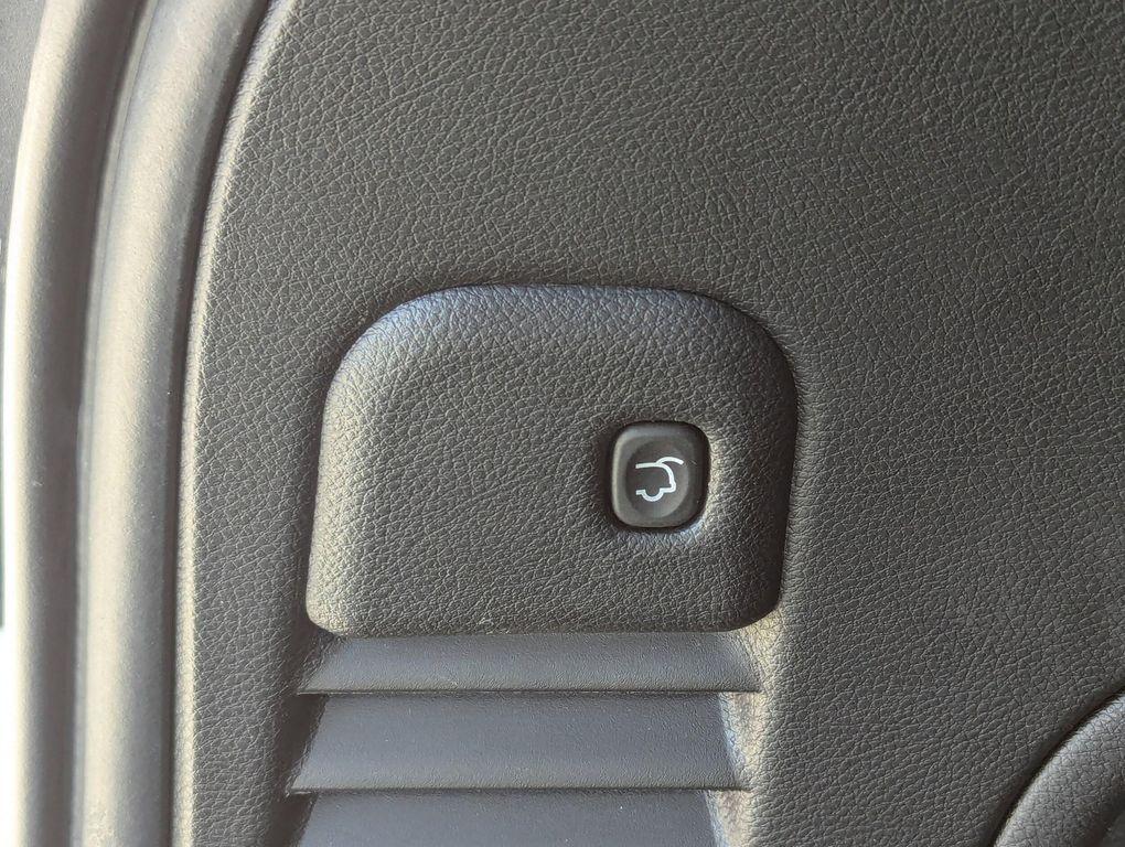 used 2022 Jeep Grand Cherokee car, priced at $28,477