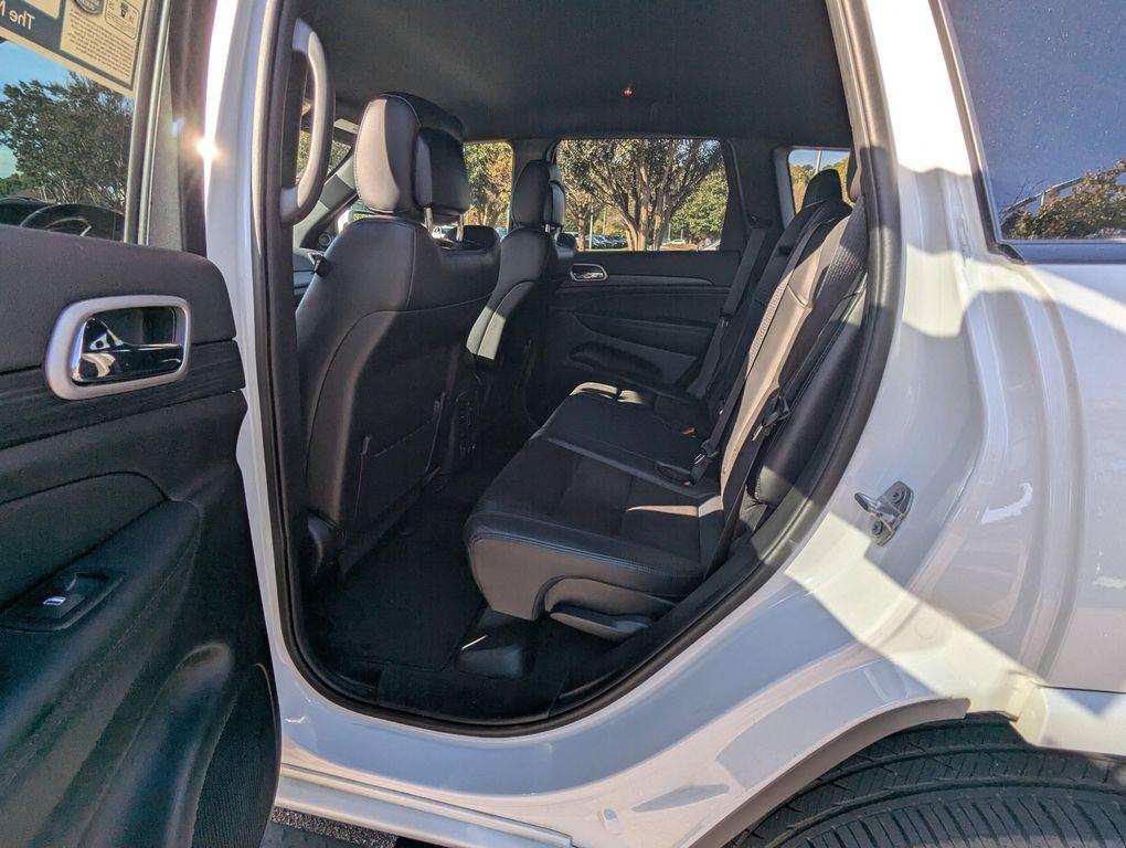 used 2022 Jeep Grand Cherokee car, priced at $28,477