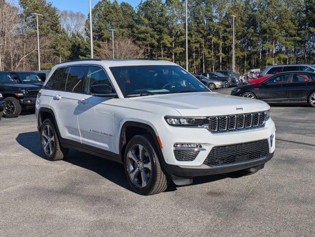 new 2025 Jeep Grand Cherokee car, priced at $53,279