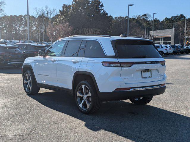 new 2025 Jeep Grand Cherokee car, priced at $53,279