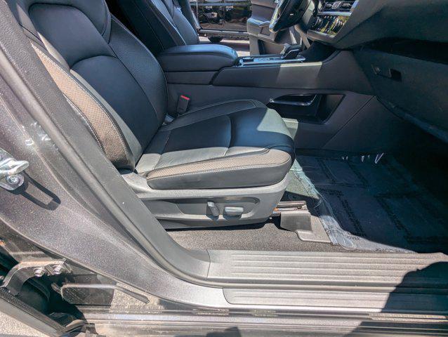 used 2022 Nissan Pathfinder car, priced at $33,998